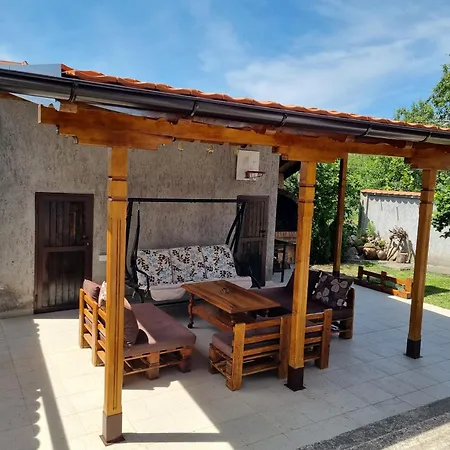 فيلة Minja سوكو بانيا